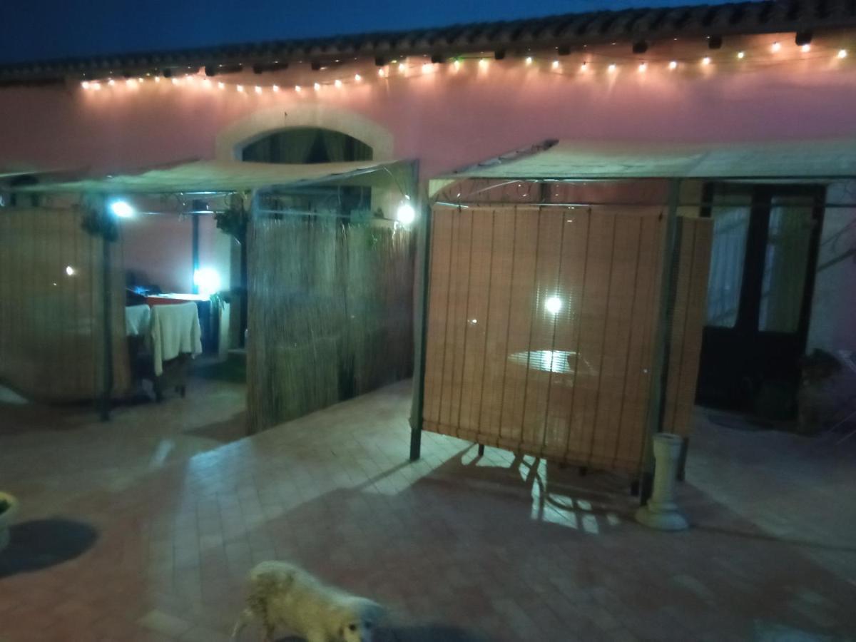 Agriturismo Vita E Natura Villa Noto Kültér fotó