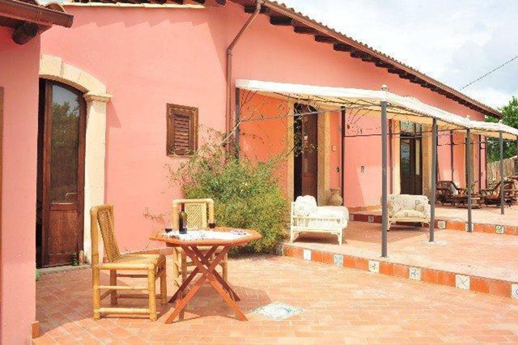 Agriturismo Vita E Natura Villa Noto Kültér fotó